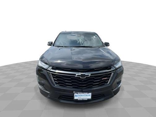 Mosaic Black Metallic 2023 Chevrolet Traverse RS