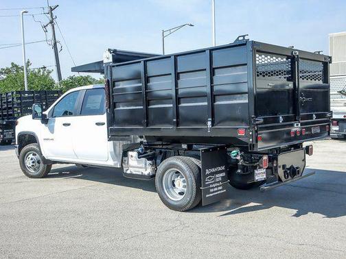 Summit White 2024 Chevrolet Silverado 3500 WT
