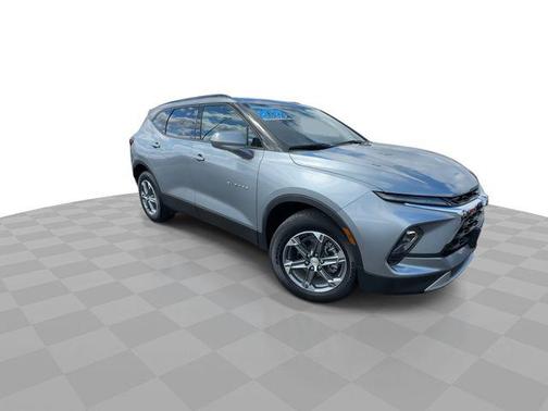 Sterling Gray Metallic 2025 Chevrolet Blazer 2LT