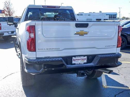 2026 Chevrolet Silverado 2500 Custom