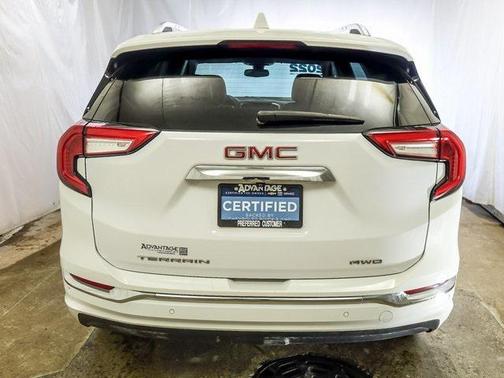 2022 GMC Terrain Denali