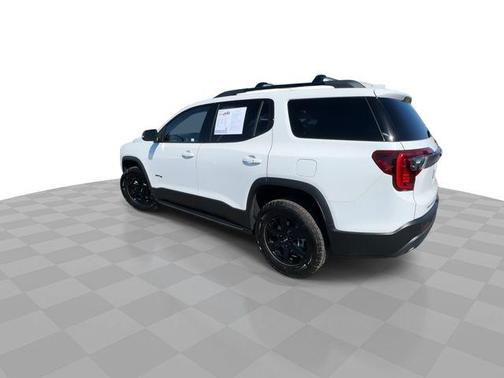 Summit White 2023 GMC Acadia AWD AT4
