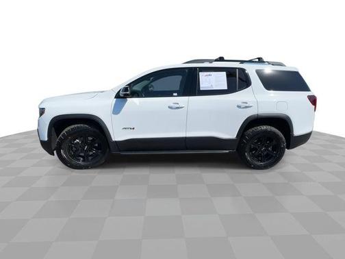 Summit White 2023 GMC Acadia AWD AT4