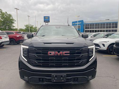 Onyx Black 2023 GMC Sierra 1500 Elevation