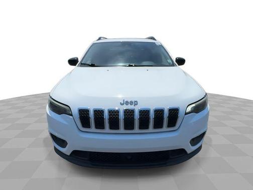 Bright White Clearcoat 2022 Jeep Cherokee Latitude Lux