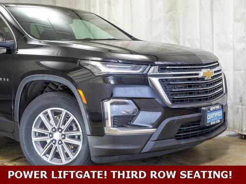 2022 Chevrolet Traverse LT Cloth