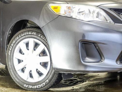 2011 Toyota Corolla LE