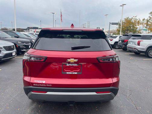 Radiant Red Tintcoat 2027 Chevrolet Equinox 1LT