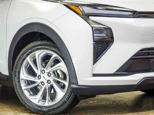 Summit White 2027 Chevrolet Bolt LT FWD