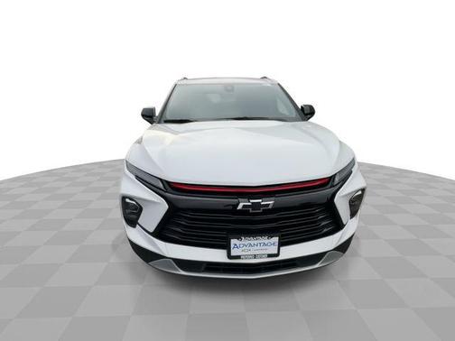 Summit White 2024 Chevrolet Blazer 2LT
