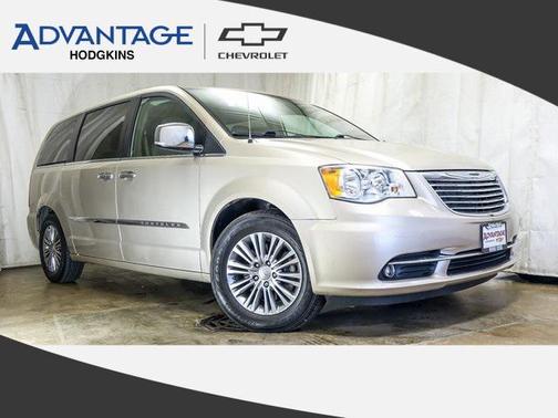 2014 Chrysler Town & Country Touring-L