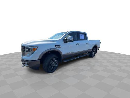 2016 Nissan Titan XD Platinum Reserve