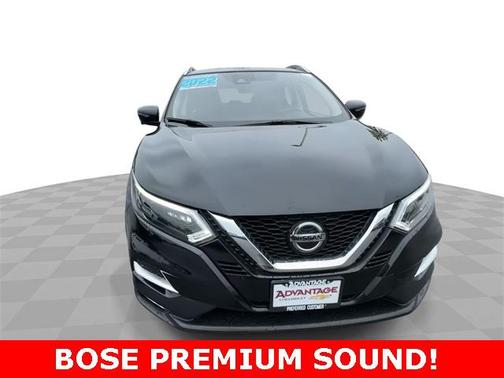 2022 Nissan Rogue Sport SL
