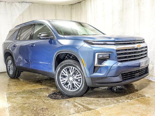 Lakeshore Blue 2026 Chevrolet Traverse LT