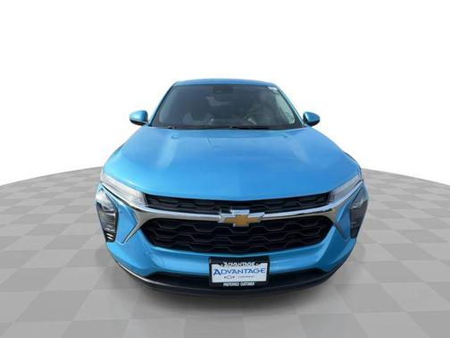 Marina Blue Metallic 2025 Chevrolet Trax LS