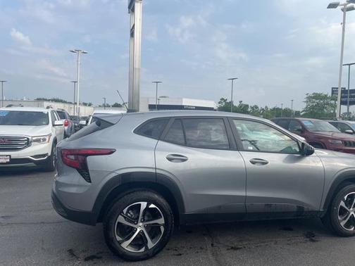 2024 Chevrolet Trax FWD 1RS