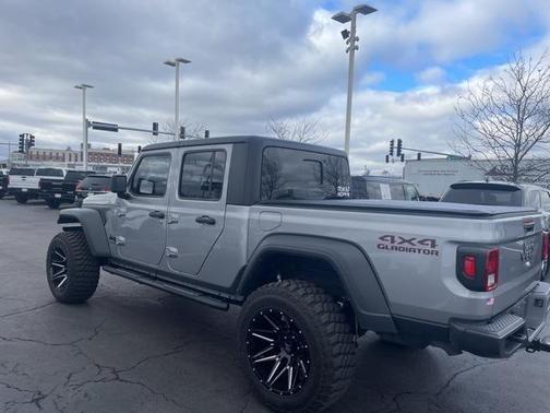 2021 Jeep Gladiator Sport