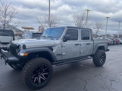 2021 Jeep Gladiator Sport