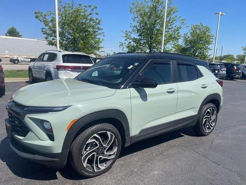 Cacti Green 2024 Chevrolet Trailblazer RS