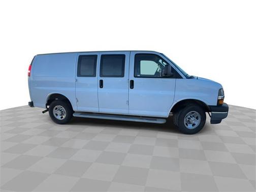 2024 Chevrolet Express 2500 RWD 2500 Regular Wheelbase WT