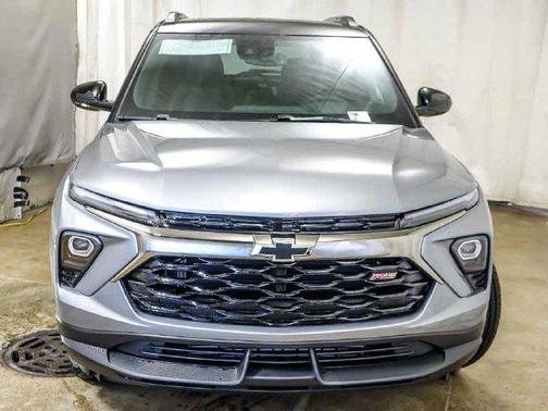 Sterling Gray Metallic 2026 Chevrolet Trailblazer RS