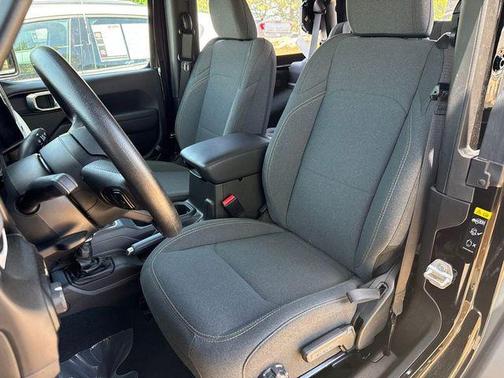 Black Clearcoat 2024 Jeep Wrangler Sport