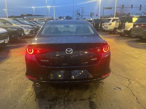 2025 Mazda Mazda3 FWD w/Preferred Package