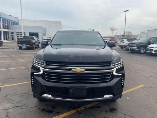 2024 Chevrolet Suburban LT