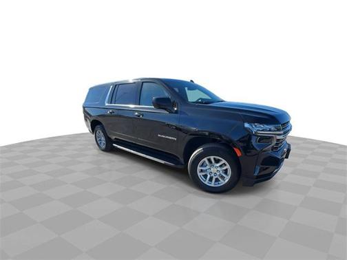 2024 Chevrolet Suburban LT