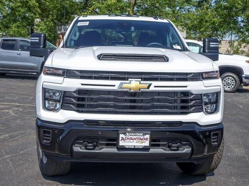 2026 Chevrolet Silverado 2500 Custom