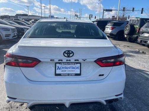 2024 Toyota Camry SE