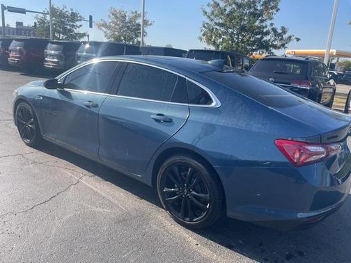 2025 Chevrolet Malibu FWD 2LT