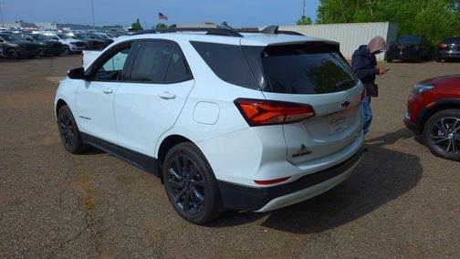 Summit White 2024 Chevrolet Equinox AWD RS