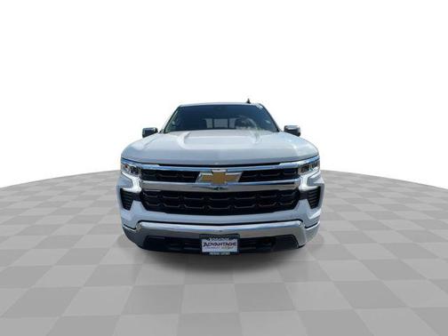 Summit White 2025 Chevrolet Silverado 1500 LT