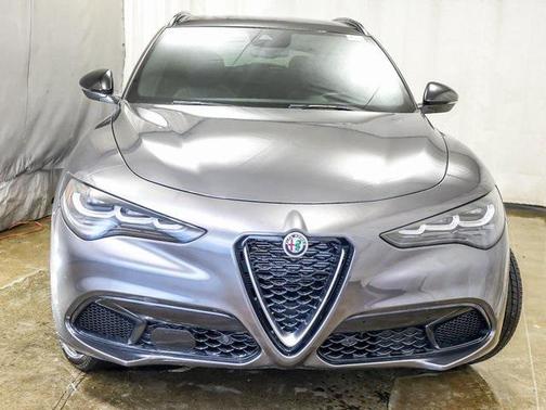2024 Alfa Romeo Stelvio Ti