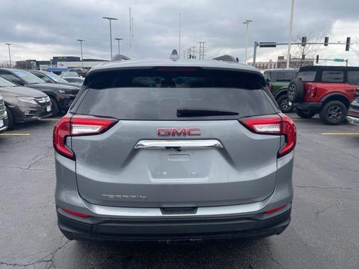 Sterling Metallic 2023 GMC Terrain SLE