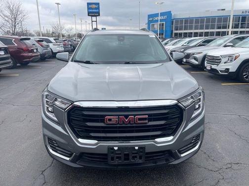 Sterling Metallic 2023 GMC Terrain SLE
