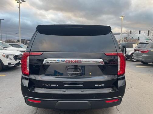 2022 GMC Yukon SLE