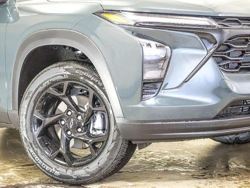 Cypress Gray 2026 Chevrolet Trax LT