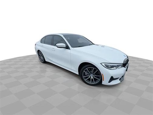 2021 BMW 330 xDrive
