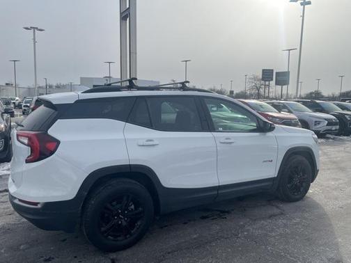 2022 GMC Terrain AWD AT4