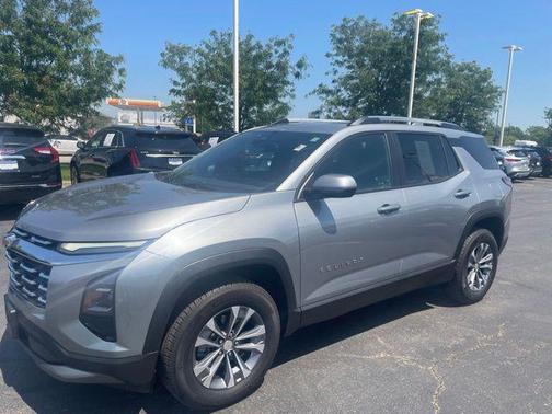 Sterling Gray Metallic 2025 Chevrolet Equinox 1LT