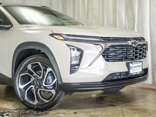 White Sands 2026 Chevrolet Trax FWD 2RS