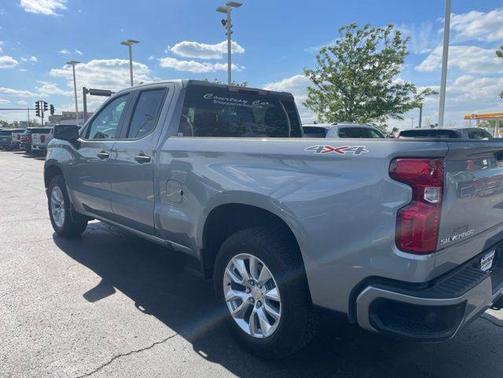 Sterling Gray Metallic 2025 Chevrolet Silverado 1500 Custom