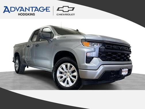 Sterling Gray Metallic 2025 Chevrolet Silverado 1500 Custom