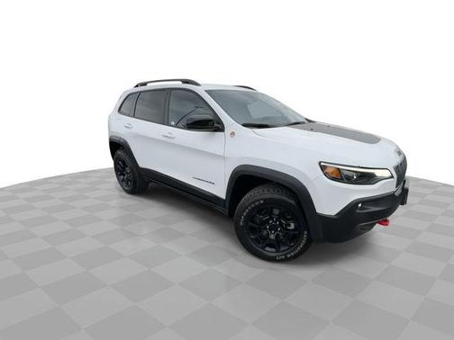 Bright White Clearcoat 2022 Jeep Cherokee Trailhawk