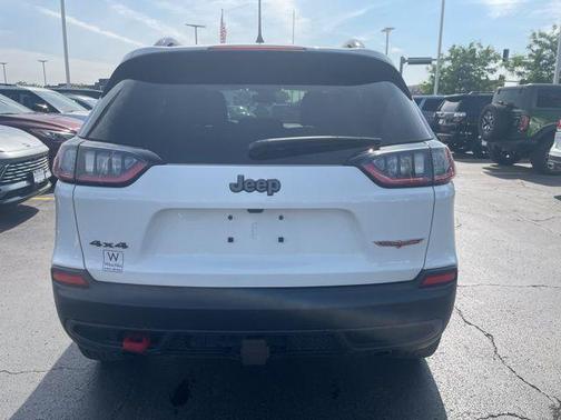 Bright White Clearcoat 2022 Jeep Cherokee Trailhawk