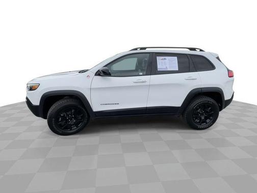 Bright White Clearcoat 2022 Jeep Cherokee Trailhawk