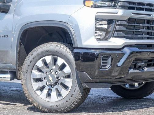 2025 Chevrolet Silverado 2500 Custom