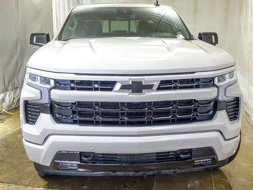 White Sands 2026 Chevrolet Silverado 1500 RST